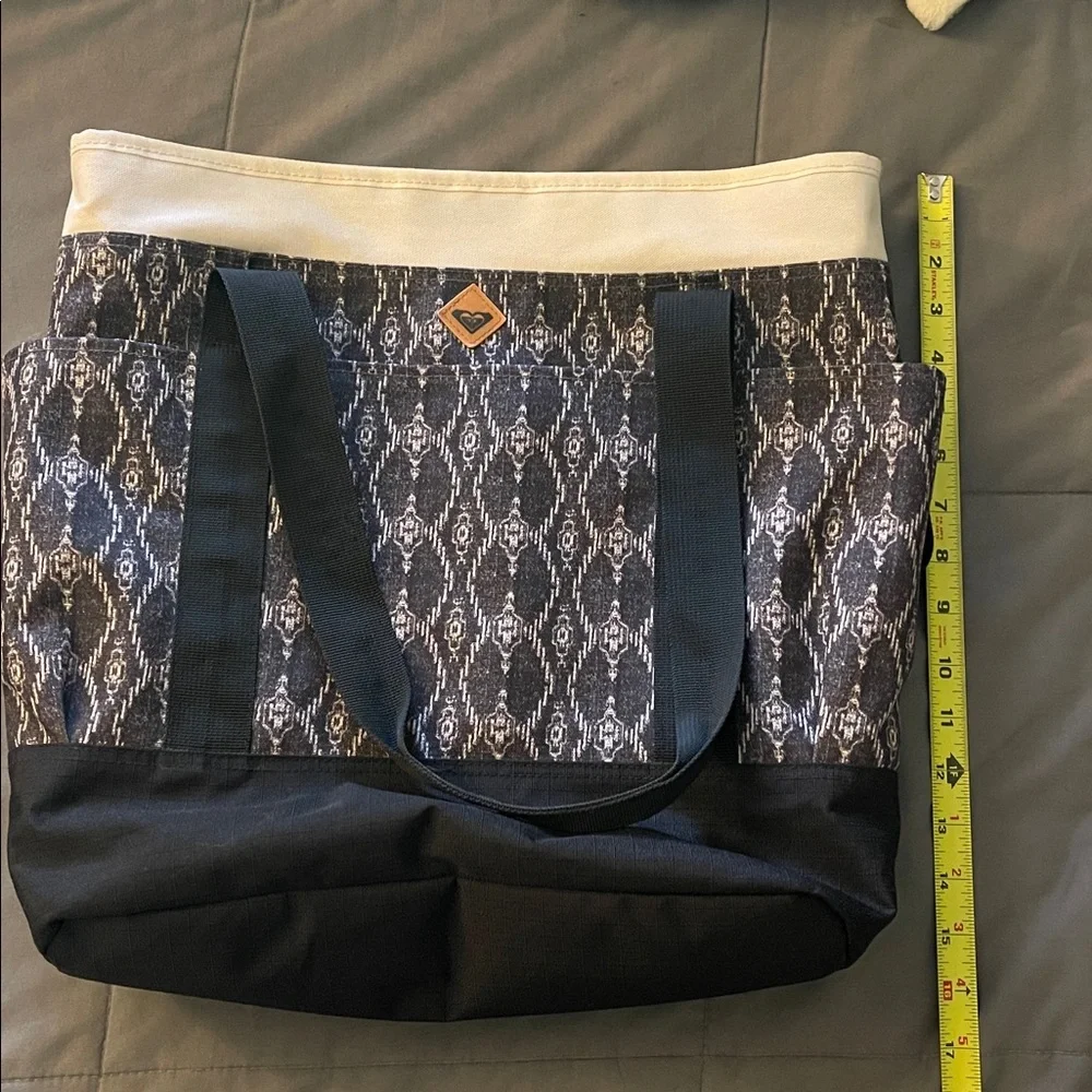 Roxy Black and White Patterned Laptop Bag